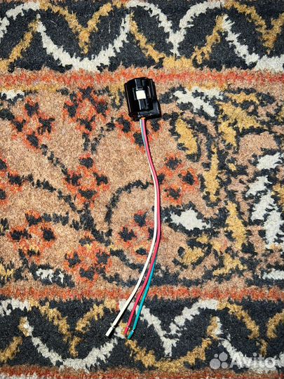 Разъем фишка датчика положения кузова Mitsubishi