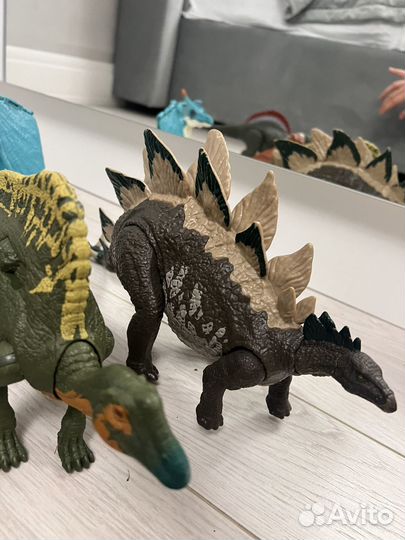 Динозавры jurassic world