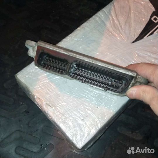 Блок управления двигателем