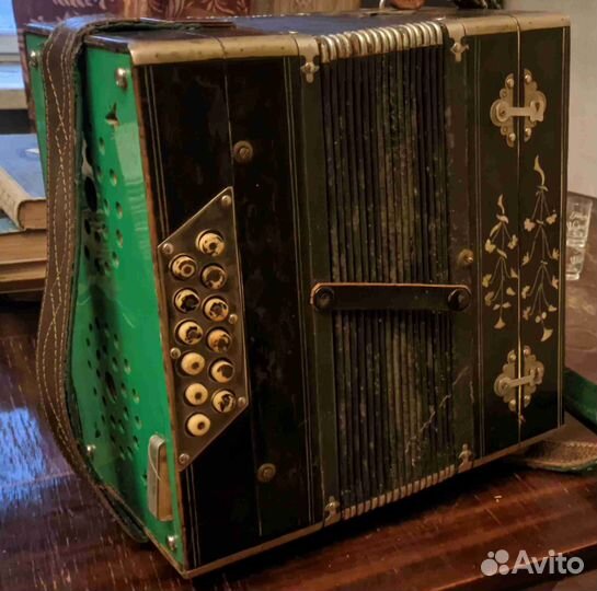 Гармонь СССР с паспортом