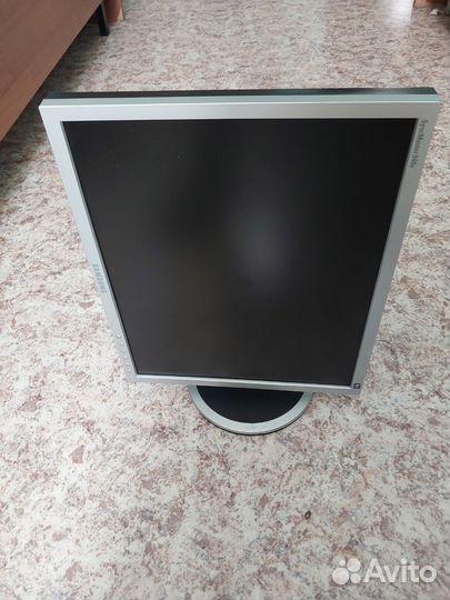 Монитор Samsung syncmaster 940B