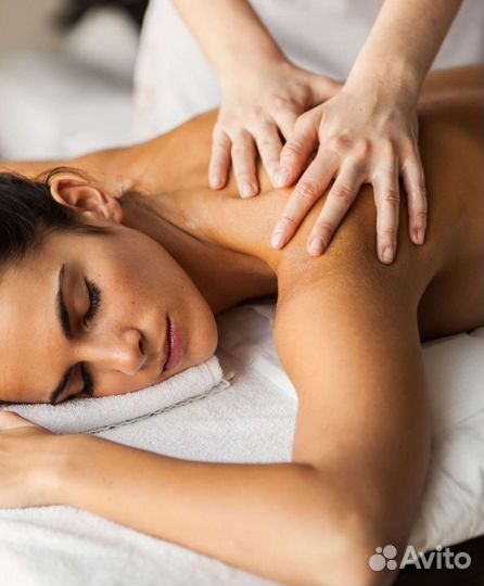 Массажистка
