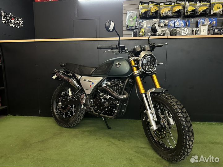 Мотоцикл Racer Triumph 250