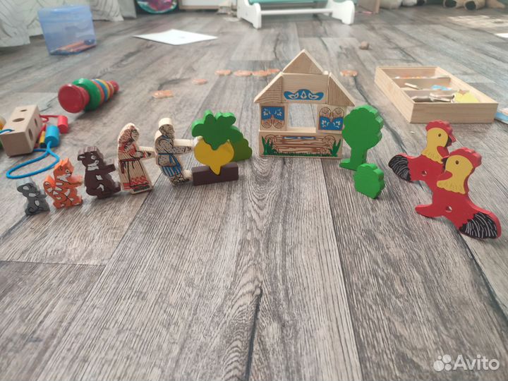 Развивающие игрушки деревянные