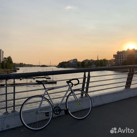 Велосипед Фикс Urban700b1