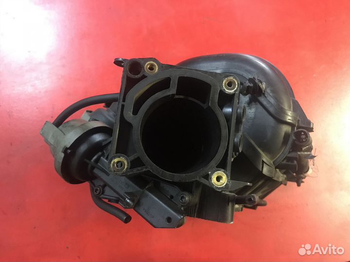 Коллектор впускной на Форд Фокус 2 1.8 qqdb