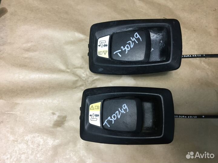 Рычаг разблокировки BMW 5 Серии F11