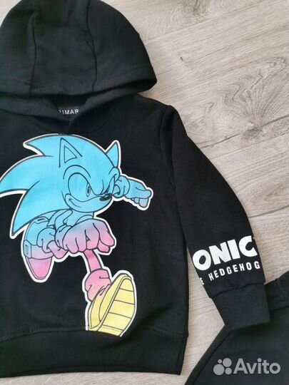 Костюм на флисе sonic primark новый