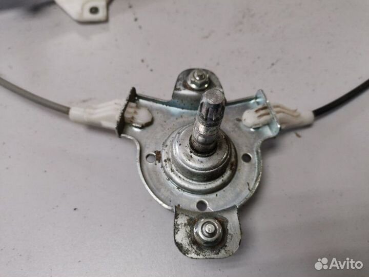 Стеклоподъемный механизм передний левый Chevrolet