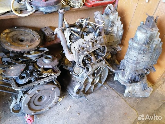 Распродаю запчасти на заз 965а 