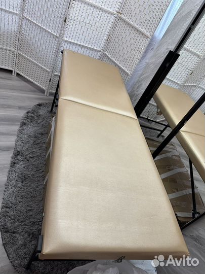 Массажная кушетка