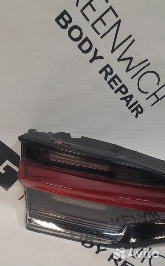 Фонарь в крышку багажника Porsche Macan 95B945208H