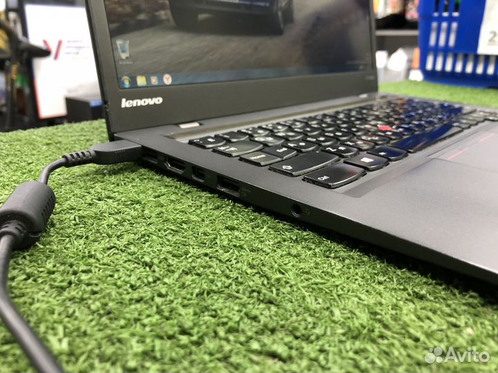 Ноутбук Lenovo ThinkPad X1 carbon