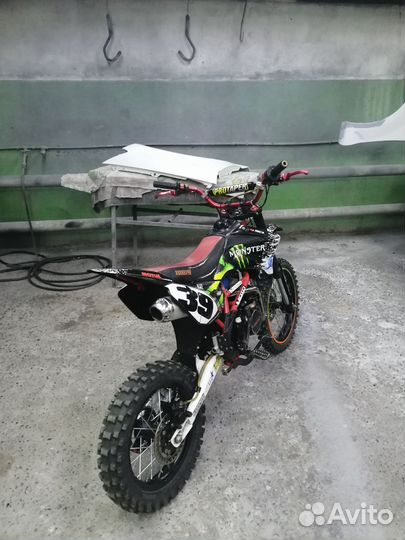 Продам пит байк