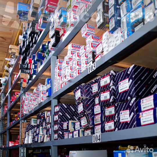 Фара isuzu ELF с 2003 г правая, gsparts