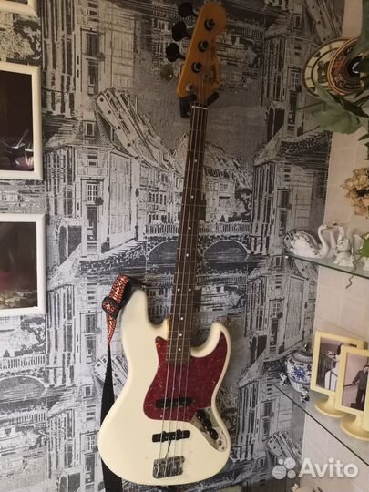 Бас гитара Fender jazz bass Japan