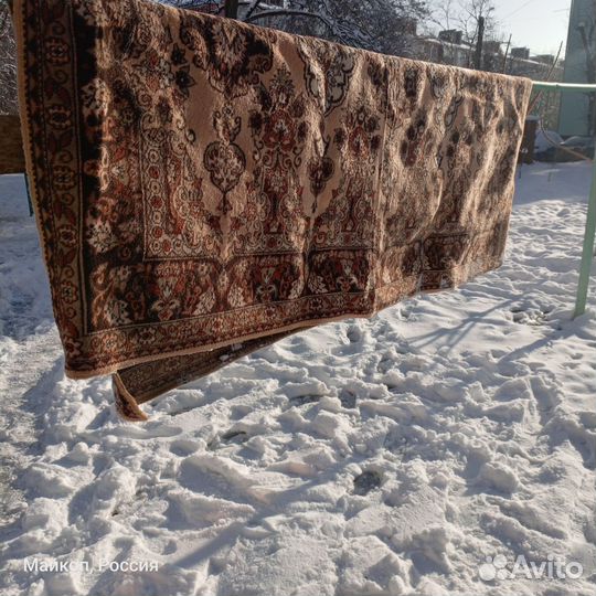 Ковер шерстяной