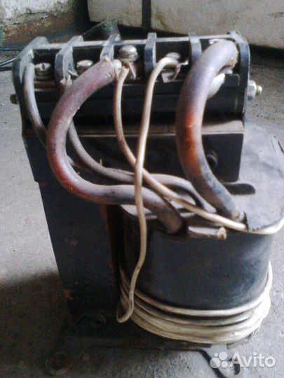 Понижающий трансформатор 220 12