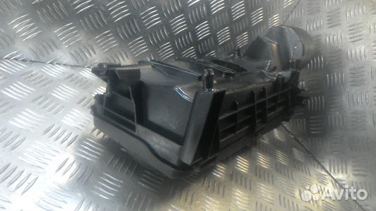 Корпус воздушного фильтра citroen C4 grand picasso