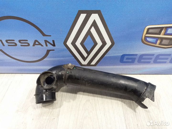 Патрубок воздушного фильтра Renault megane 2