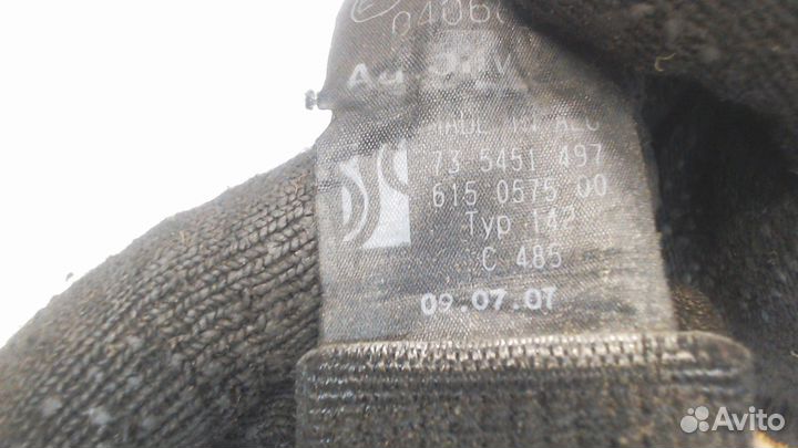 Ремень безопасности Volkswagen Caddy, 2005