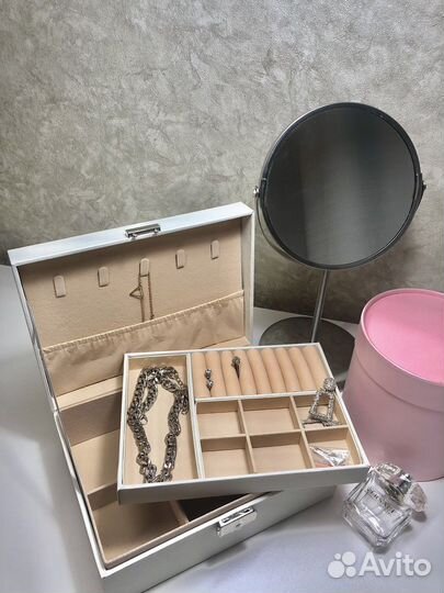 Шкатулка для украшений