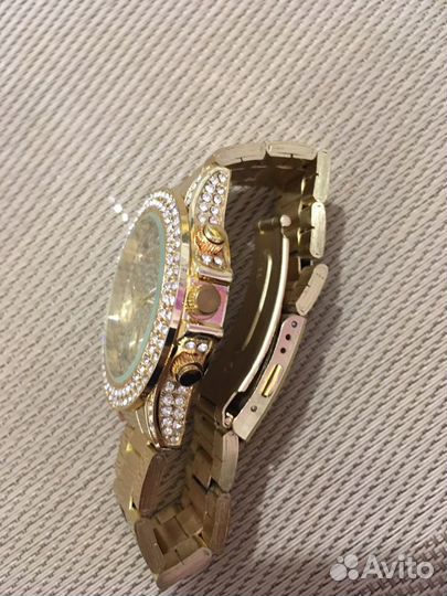 Часы женские