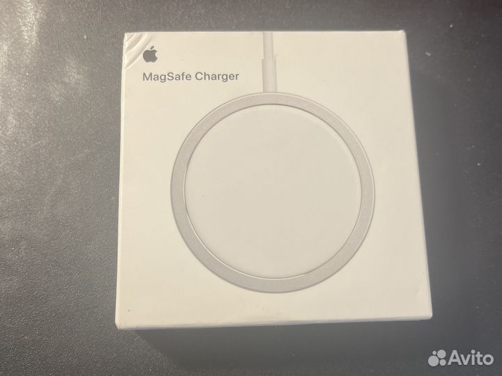 Зарядка для iPhone magsafe