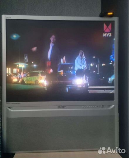 Телевизор samsung жидкокристаллический