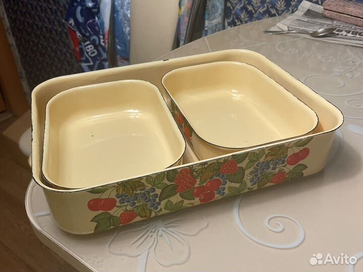 Набор эмалированных лотков для холодца
