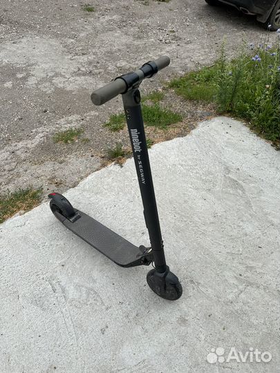 Электросамокат для взрослых Ninebot
