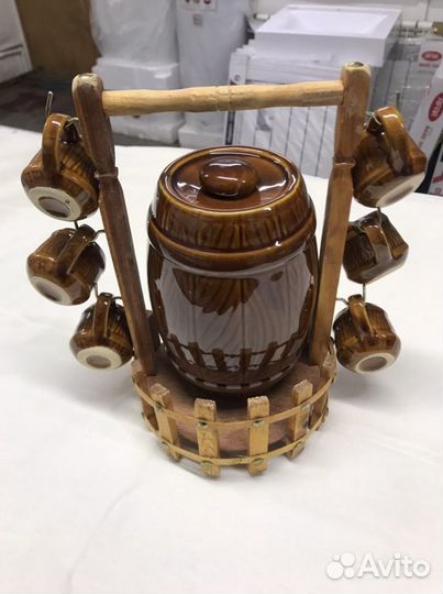 Боченок- штоф с 6-ю чашечками