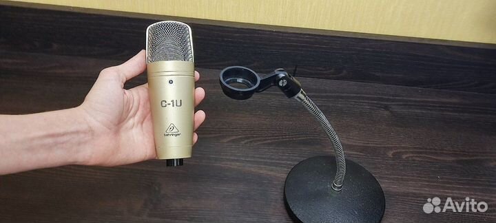 Микрофон Behringer C-1U