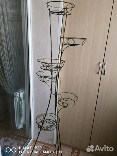 Подставка для цветов