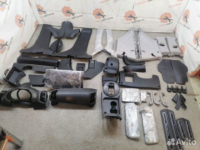 Пластик салона Kia Sportage 3 SL