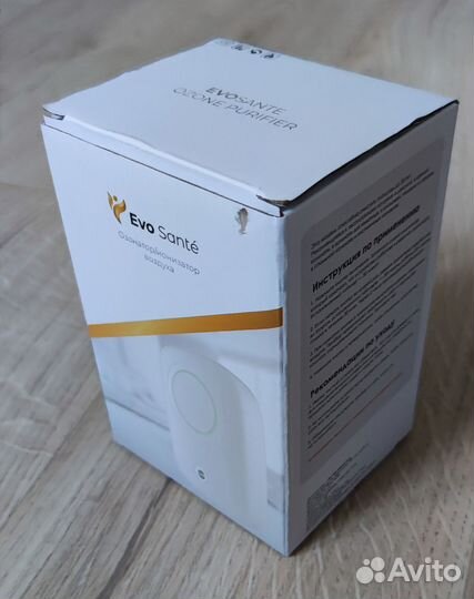 Озонатор и Ионизатор воздуха Evo Sante