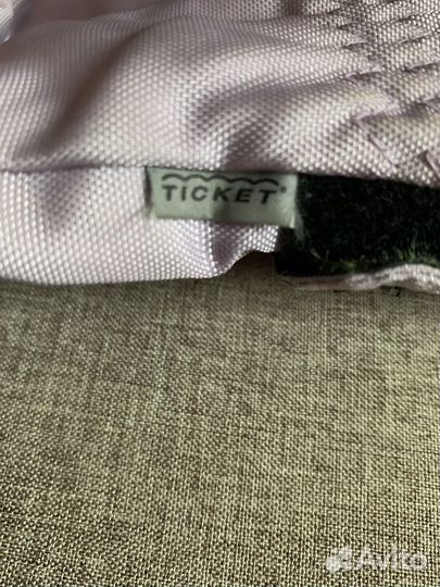 Горнолыжные перчатки женские Ticket