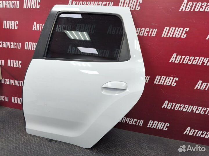 Дверь боковая задняя левая Renault Duster 2