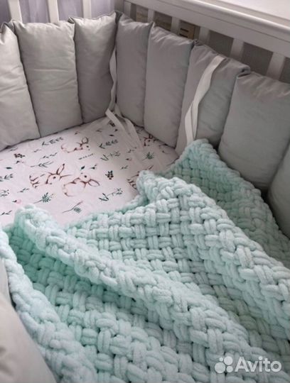 Плед детский вязаный ручная работа