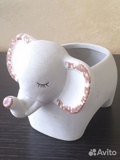Кашпо Слон