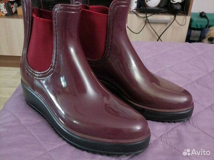 Сапожки резиновые