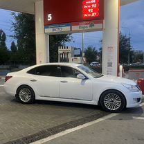 Hyundai Equus 3.8 AT, 2015, 179 580 км, с пробегом, цена 1 320 000 руб.