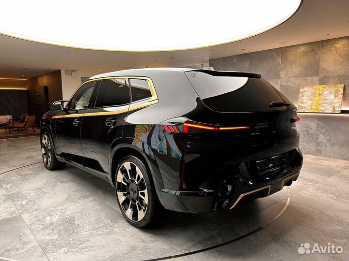 BMW XM 4.4 AT, 2023