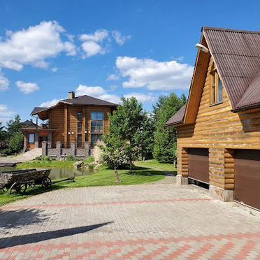 Дом 520 м² на участке 32 сот.