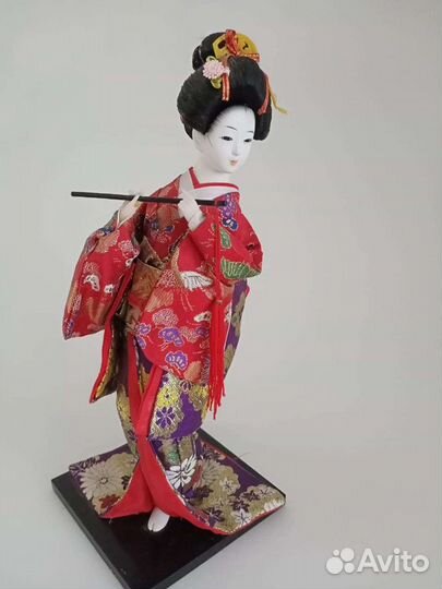 Фарфоровые статуэтки