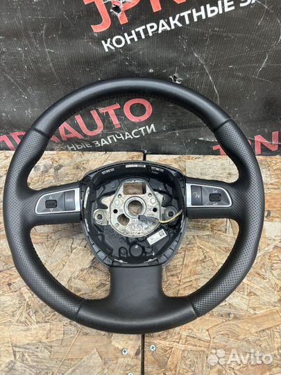 Руль Audi A4 B8