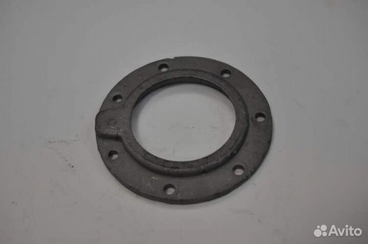 Крышка воротникового сальника Урал