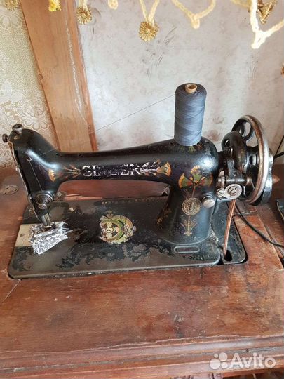 Швейная машина Singer