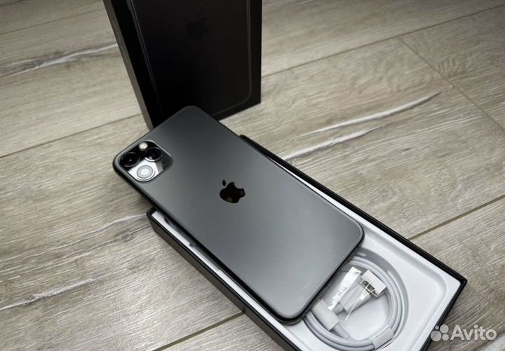 iPhone 11 Pro Max, 64 ГБ