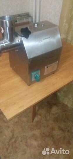 Мясорубка hurakan hkn-12ss